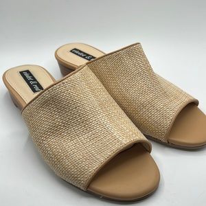 Violet & Red Womens Slip On Sandals